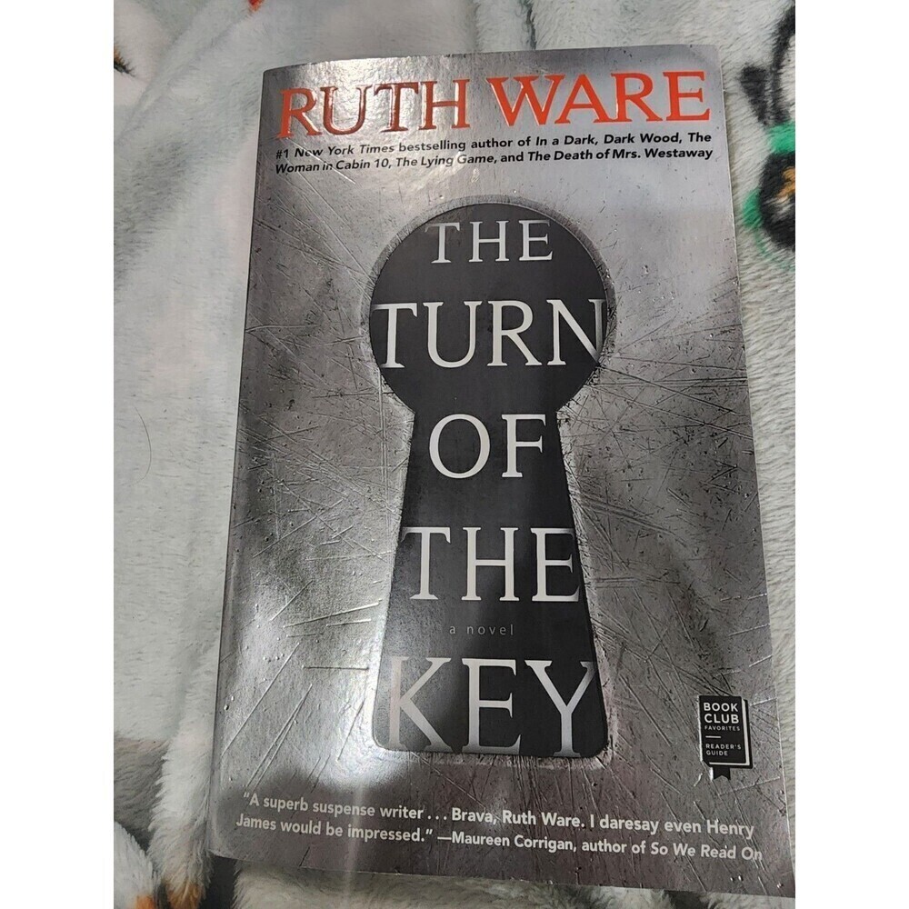 The Turn of the Key by Ruth Ware Paperback VERY GOOD